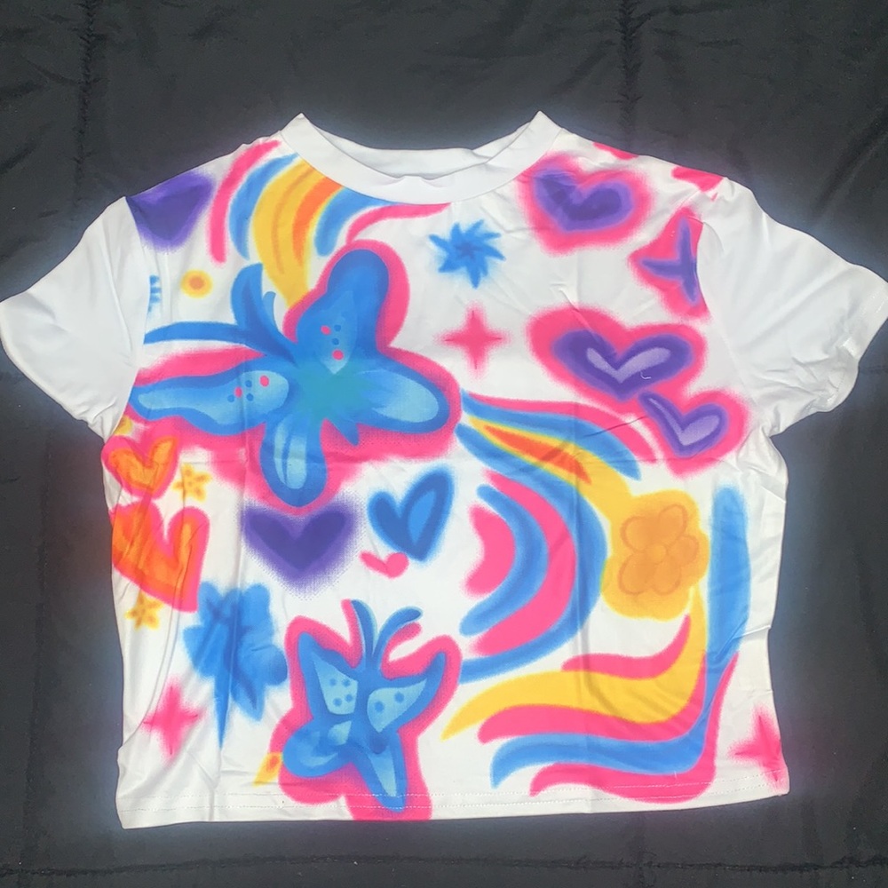 Tie Dye Butterfly’s Cropped - Picture 3 of 4